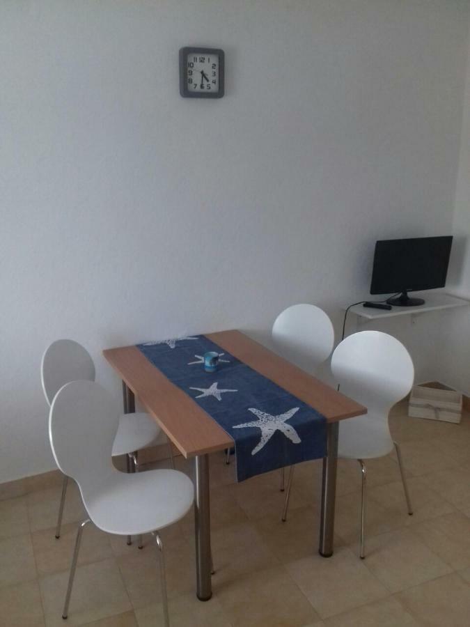 Апартаменты Apartman Andela Тисно Экстерьер фото